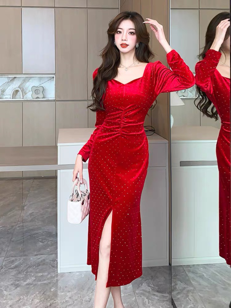 ĐẦM BODY NHUNG ĐÁ PHỐI NHÚN EO ĐUÔI CÁ D203